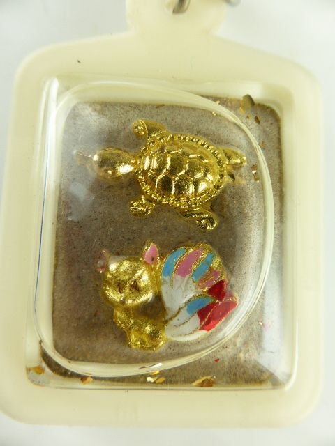 タイ呪物 呪符 ジンジョークカオハン 九尾の狐 プラクルアンネックレス