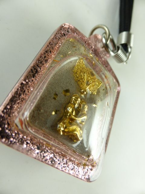 タイ呪物 呪符 ジンジョークカオハン 九尾の狐 プラクルアンネックレス