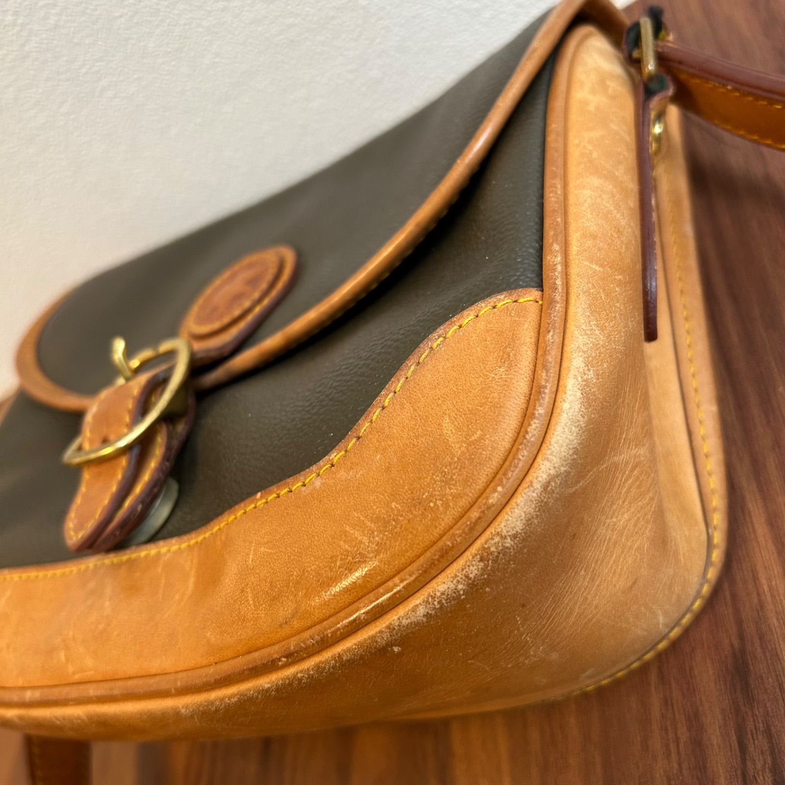 イタリア製 HUNTING WORLD ハンティングワールド ショルダーバッグ