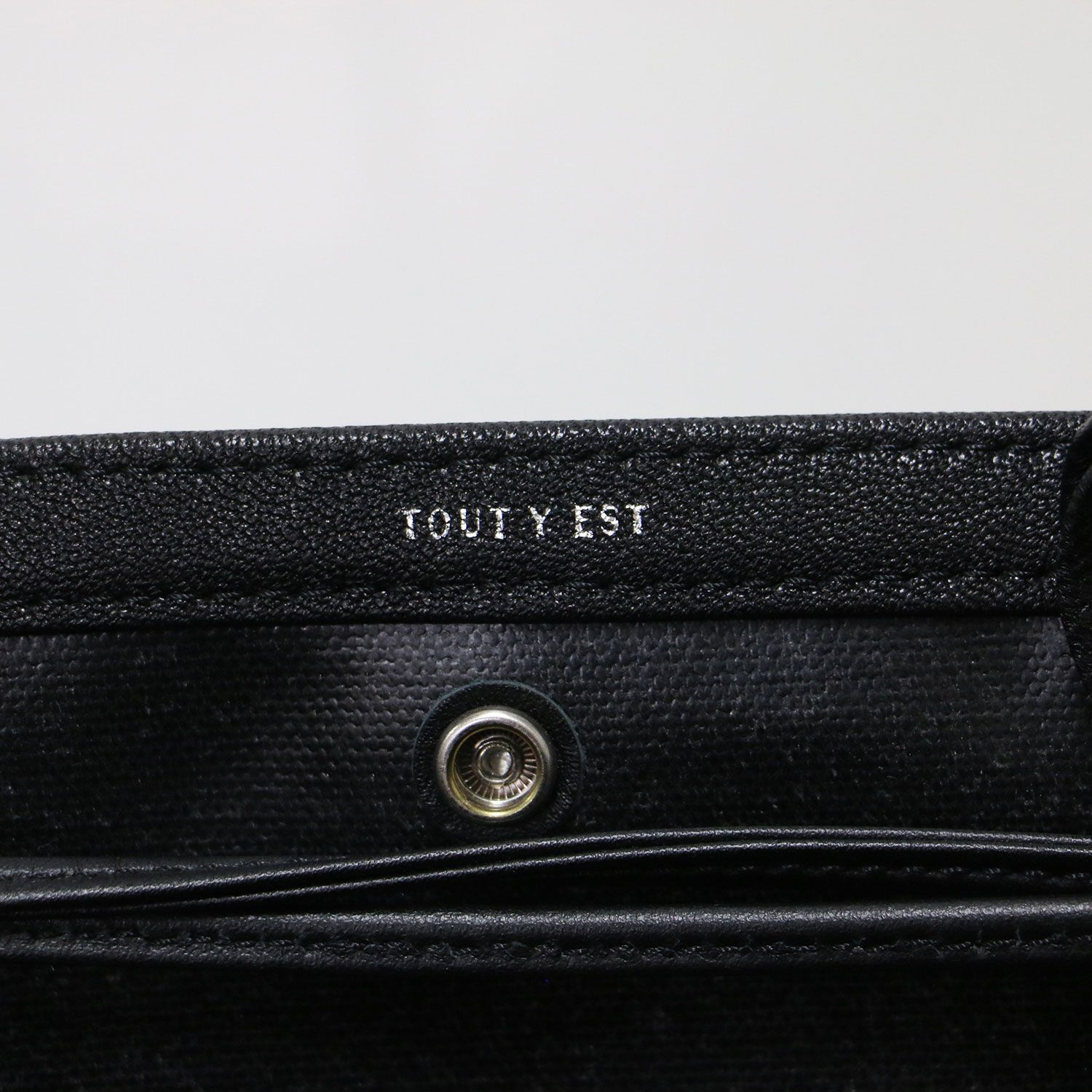 美品】TOUT Y EST トゥティエ バッグ ブラック 黒 | コキーミニバッグ
