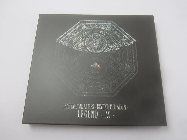 BABYMETAL ARISES -BEYOND THE MOON- LEGEND -M- Blu-ray 中古品