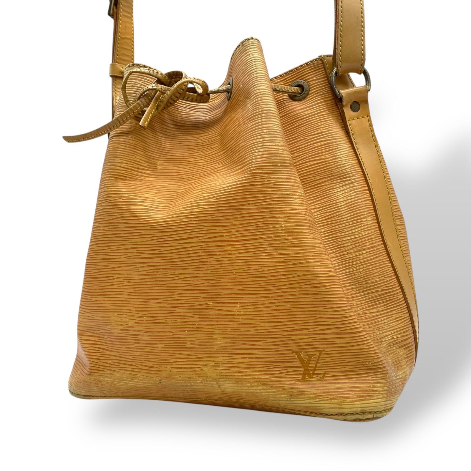 Louis Vuitton ルイヴィトン エピ プチノエ ショルダーバッグ ワン