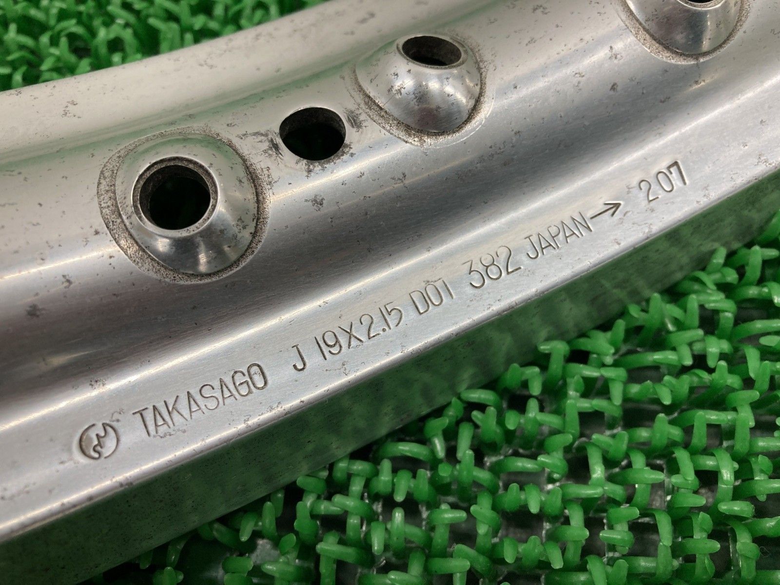 W650 フロントホイール カワサキ 純正 中古 バイク 部品 フロント