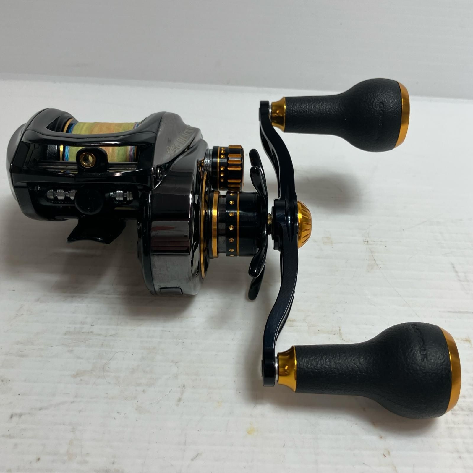 Abu Garcia アブガルシア ベイトリール レボ ブラック10-L - メルカリ