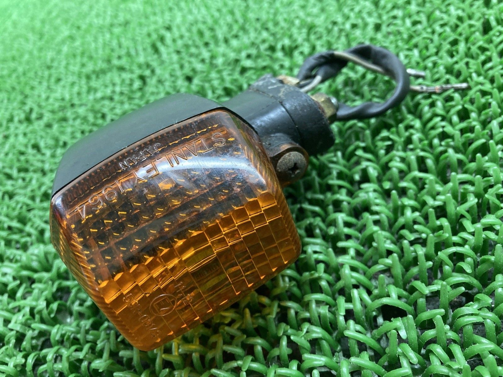 ZXR400 フロントウインカー 片側 1964 カワサキ 純正 中古 バイク 部品