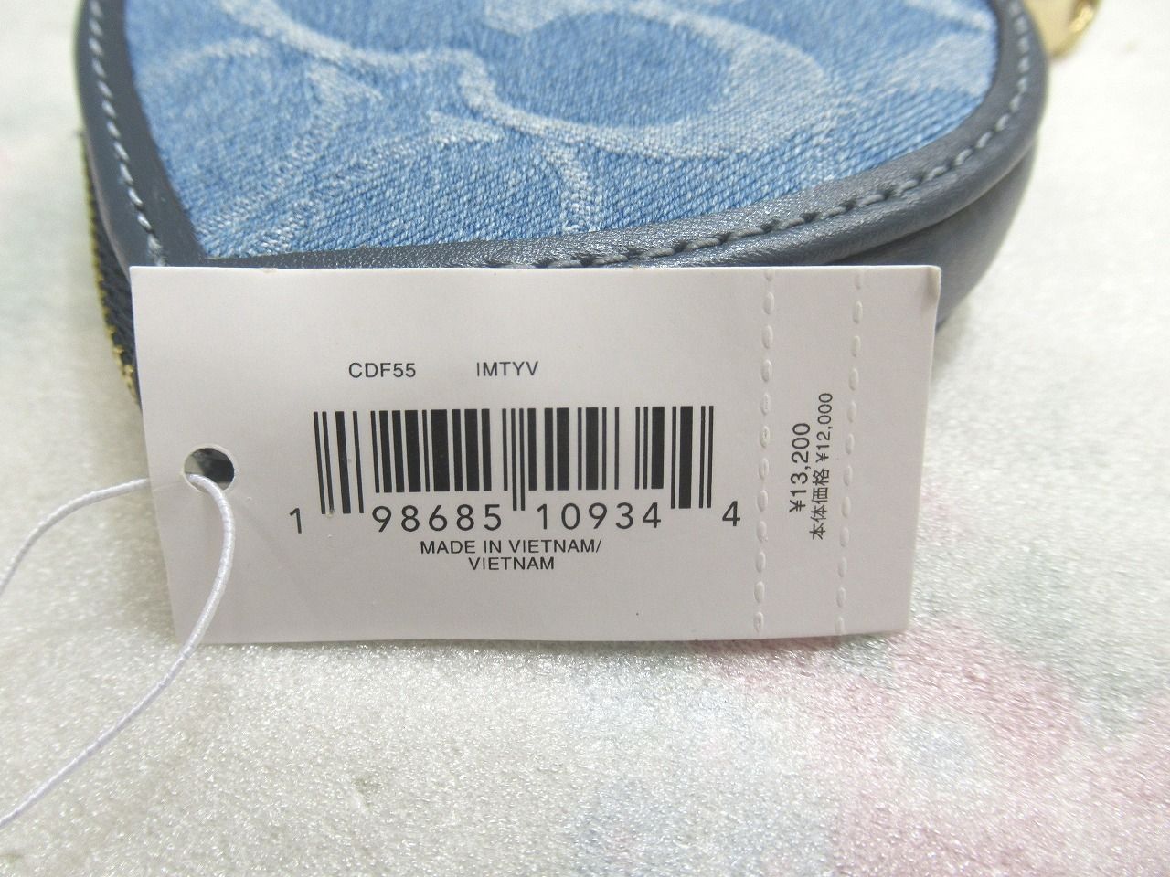 新品未使用 COACH コーチ ハート バッグ チャーム・シグネチャー 