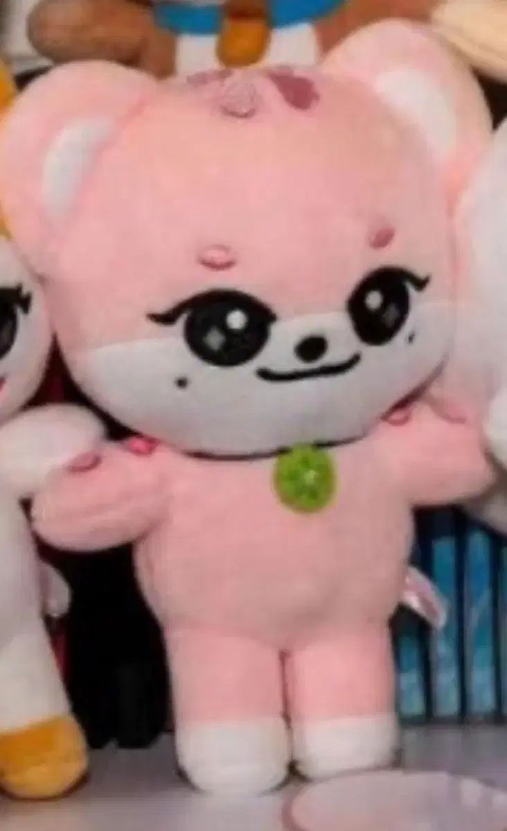 IVE（アイヴ） MINIVE ミニヴ ERANG-E(イランイ) ぬいぐるみ 出品