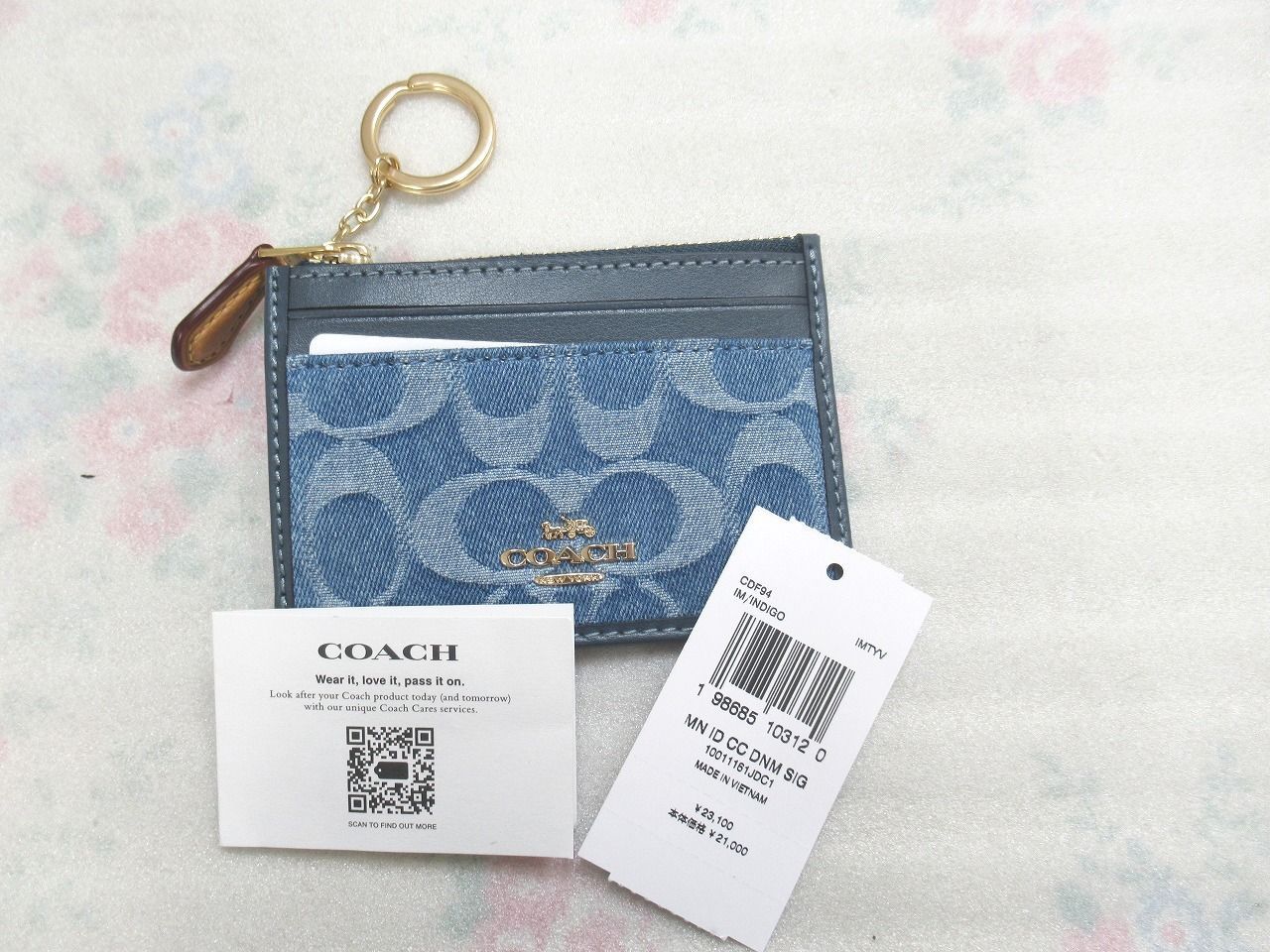 新品未使用 COACH コーチ ミニ スキニー ID ケース・シグネチャー 