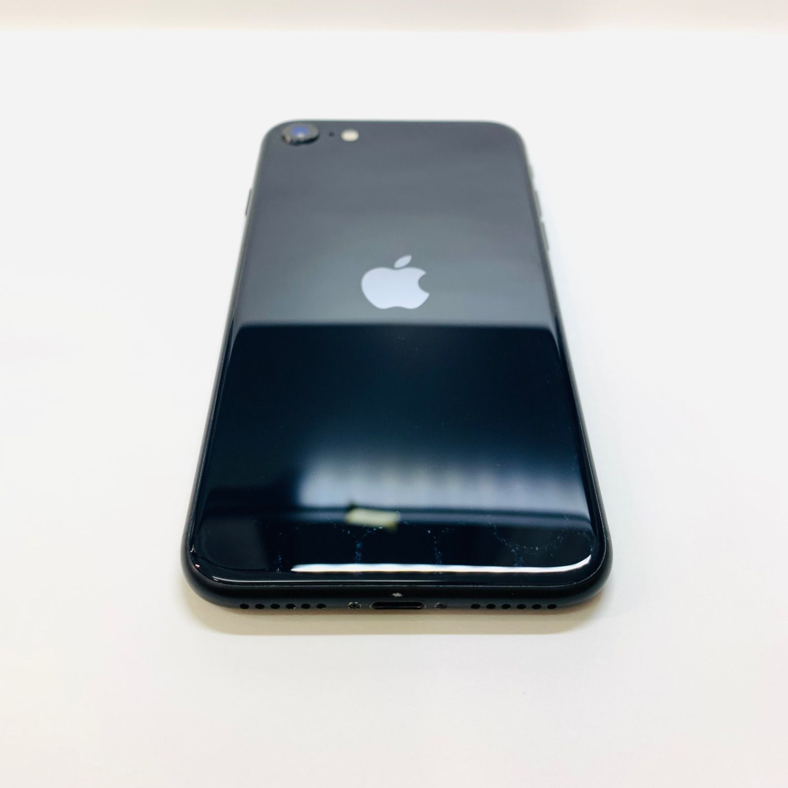 Apple iPhone SE第3世代 64GB SIMフリー61184 - メルカリ