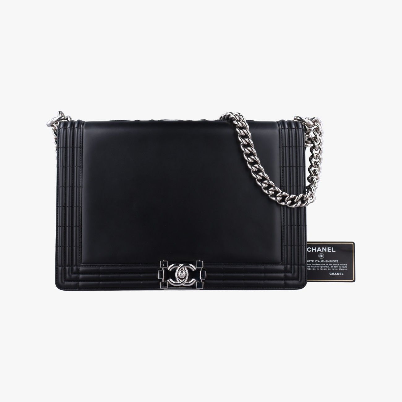 シャネルChanelボーイシャネル ブラック エナメルレザー A67021