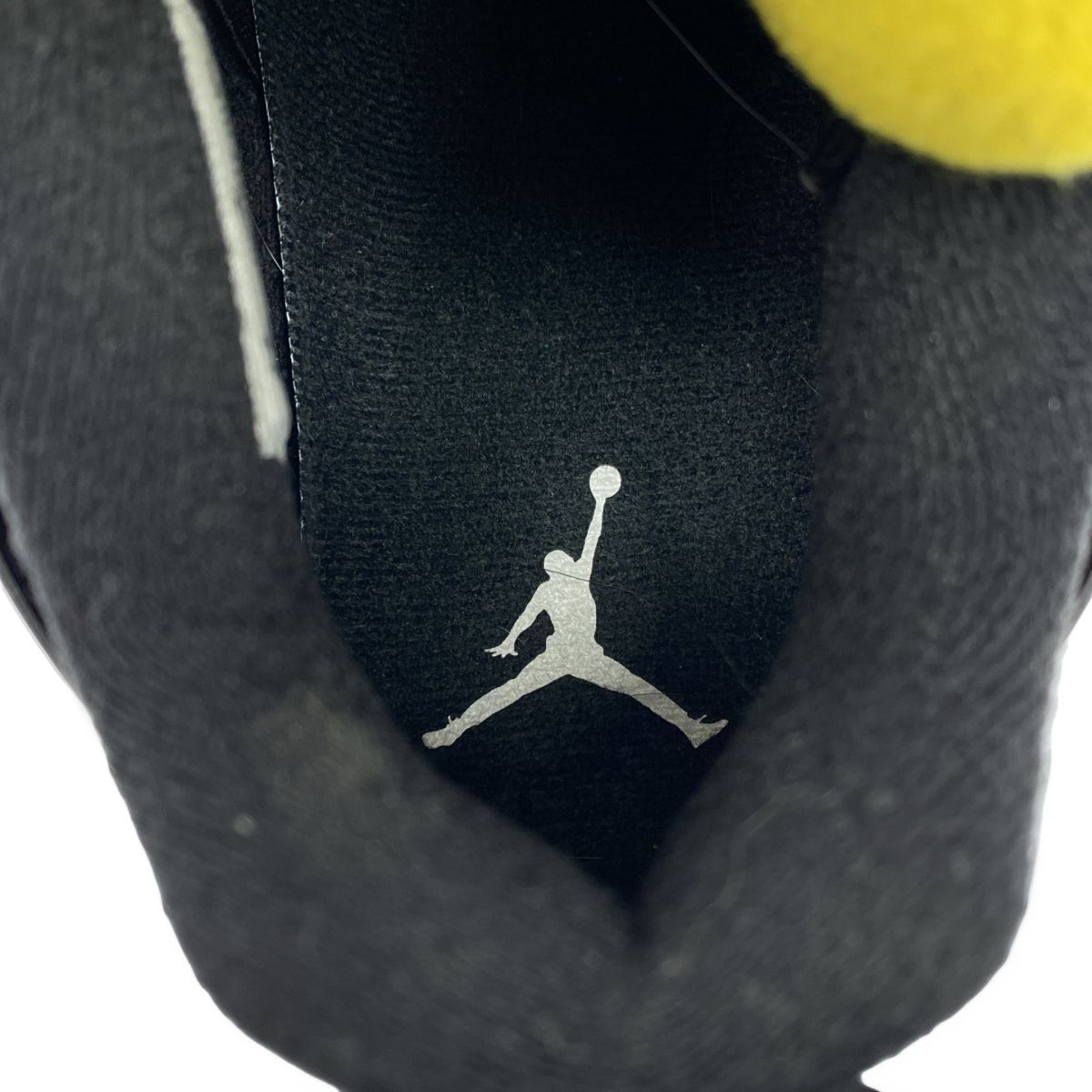 NIKE ナイキ AIR JORDAN 4 RETRO THUNDER スニーカー DH6927-017 