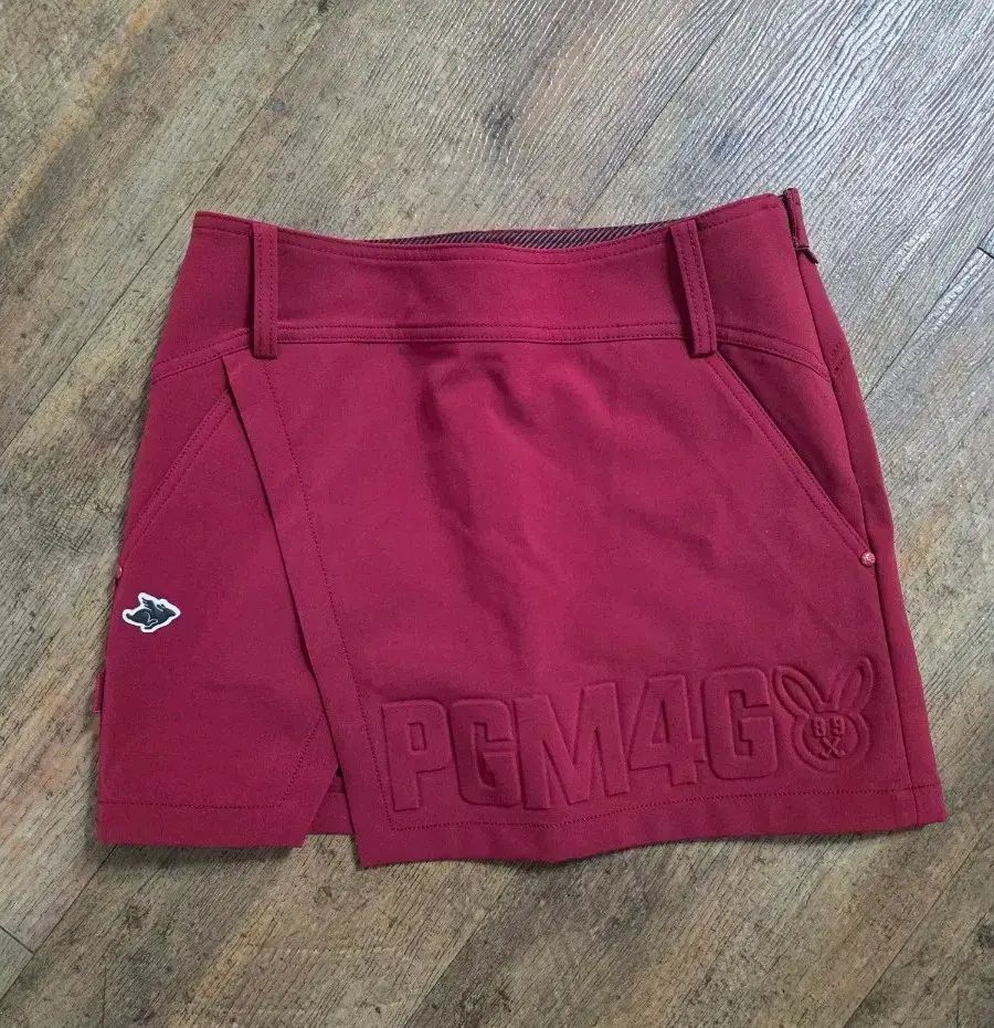 パーリーゲイツ ゴルフ スカート レッド 0号 - メルカリ