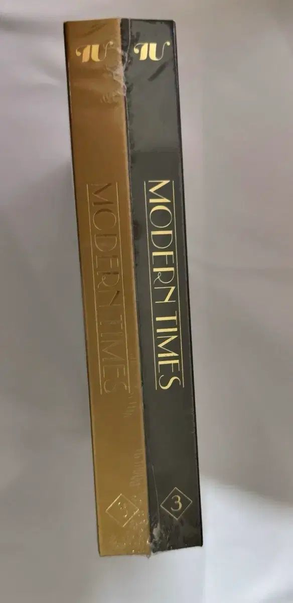 IU (アイユー) モダンタイムズ 未開封 アルバム CD+DVD スペシャル盤