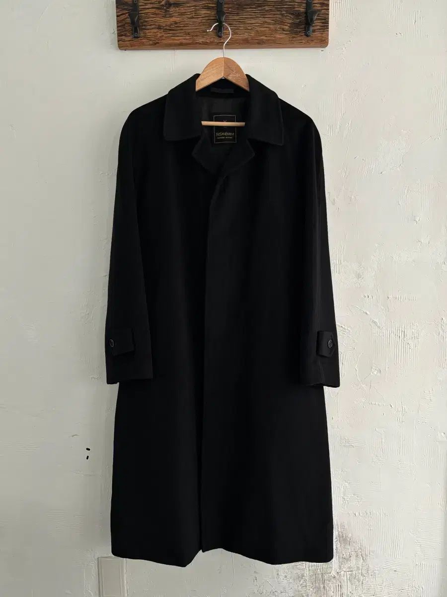 Yves Saint Laurent イヴ・サンローラン ブラック カシミア ブレンド