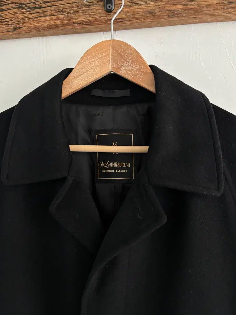 Yves Saint Laurent イヴ・サンローラン ブラック カシミア ブレンド
