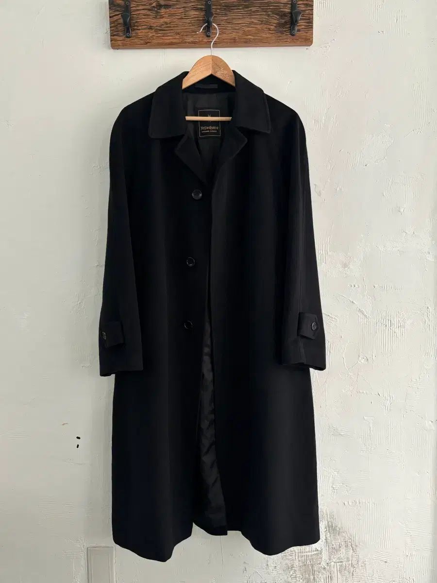 Yves Saint Laurent イヴ・サンローラン ブラック カシミア ブレンド