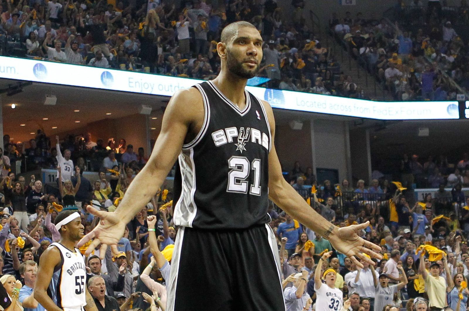 NBA ティム・ダンカン（Tim Duncan） スパーズ ユニフォーム 刺繍 M