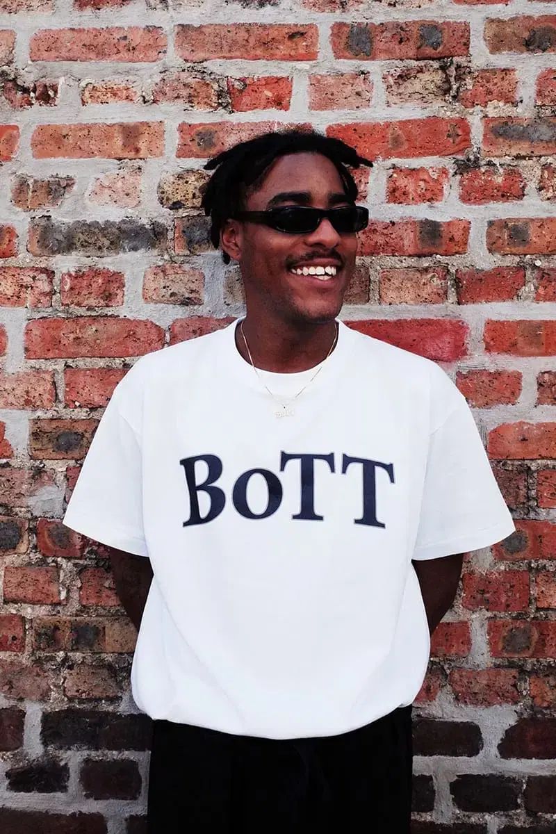 BoTT ロゴ 半袖 Tシャツ 白