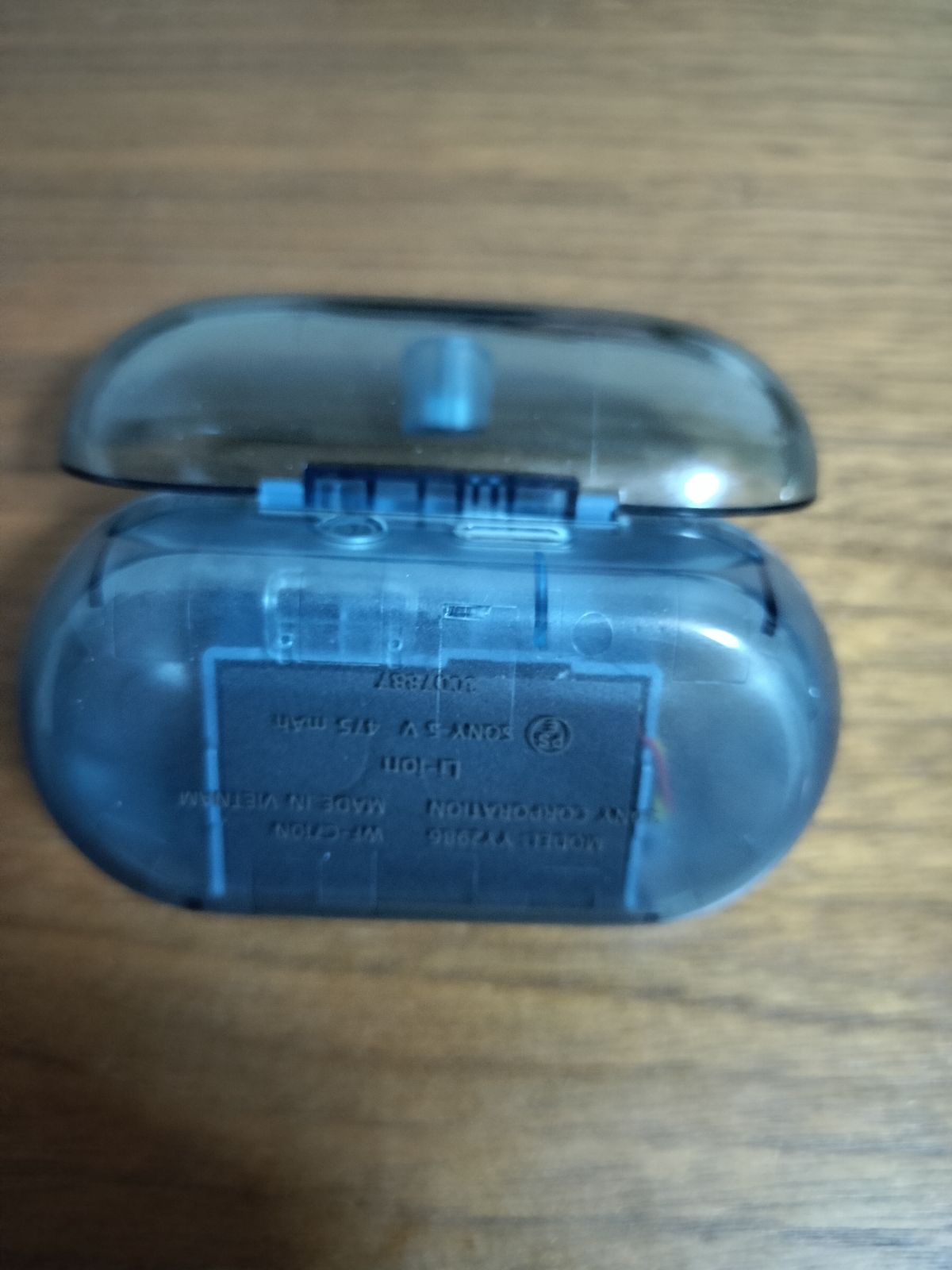 美品 Sony WF-C710N 充電ケースのみ グラスブルー - メルカリ