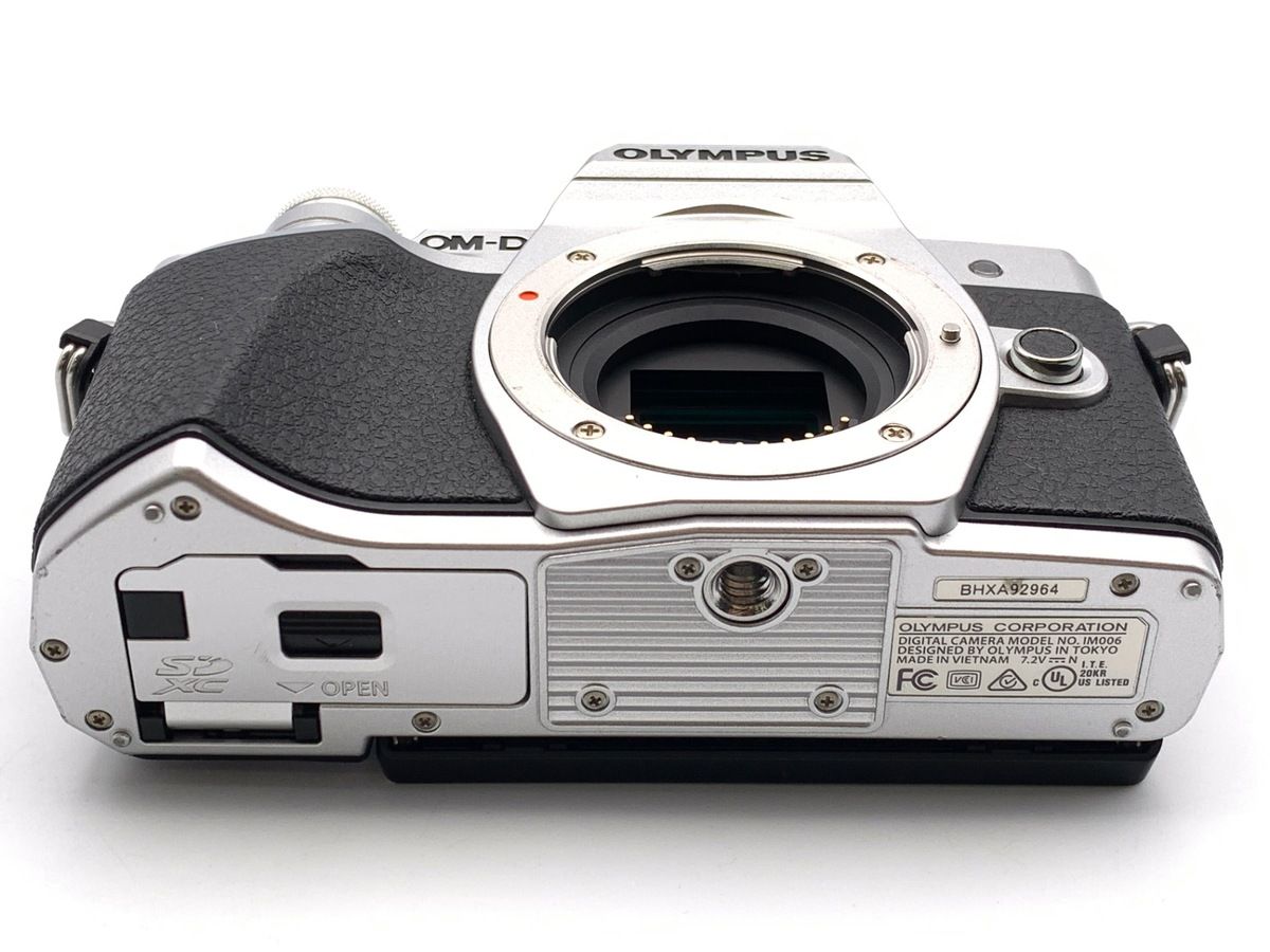 中古】 【並品】 オリンパス OM-D E-M10 MarkIII ボディ シルバー