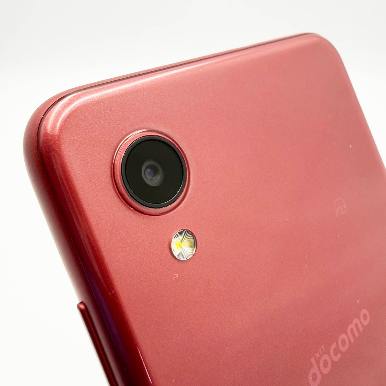 安心の1年保証！SAMSUNG Galaxy A22 5G SC-56B 64GB docomo版 レッド