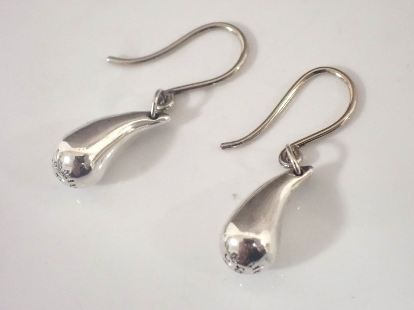 TIFFANY ティアドロップピアス シルバー925 034 - メルカリ