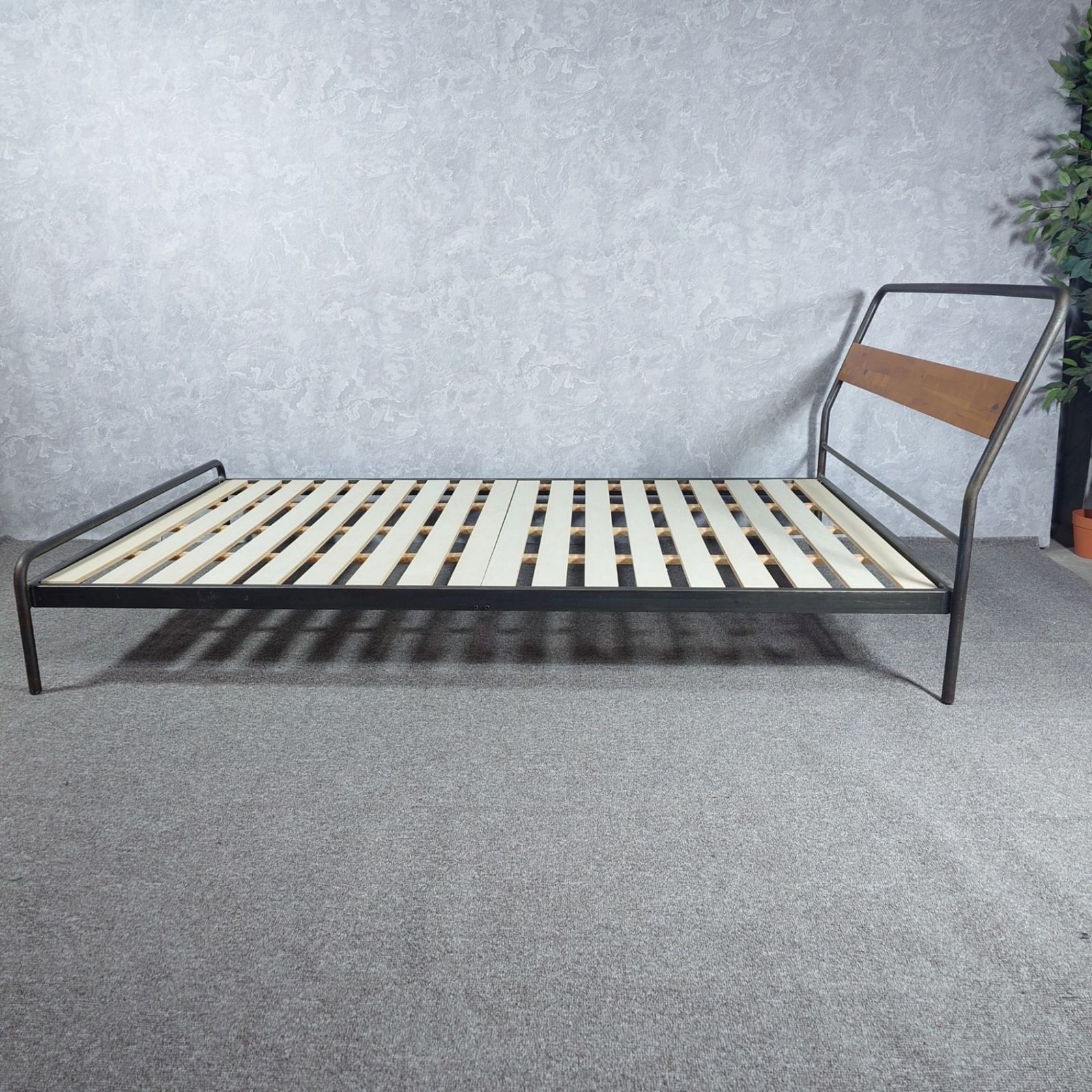 a・depeche ア・デペシュ socph ソコフ セミダブルベッドフレーム