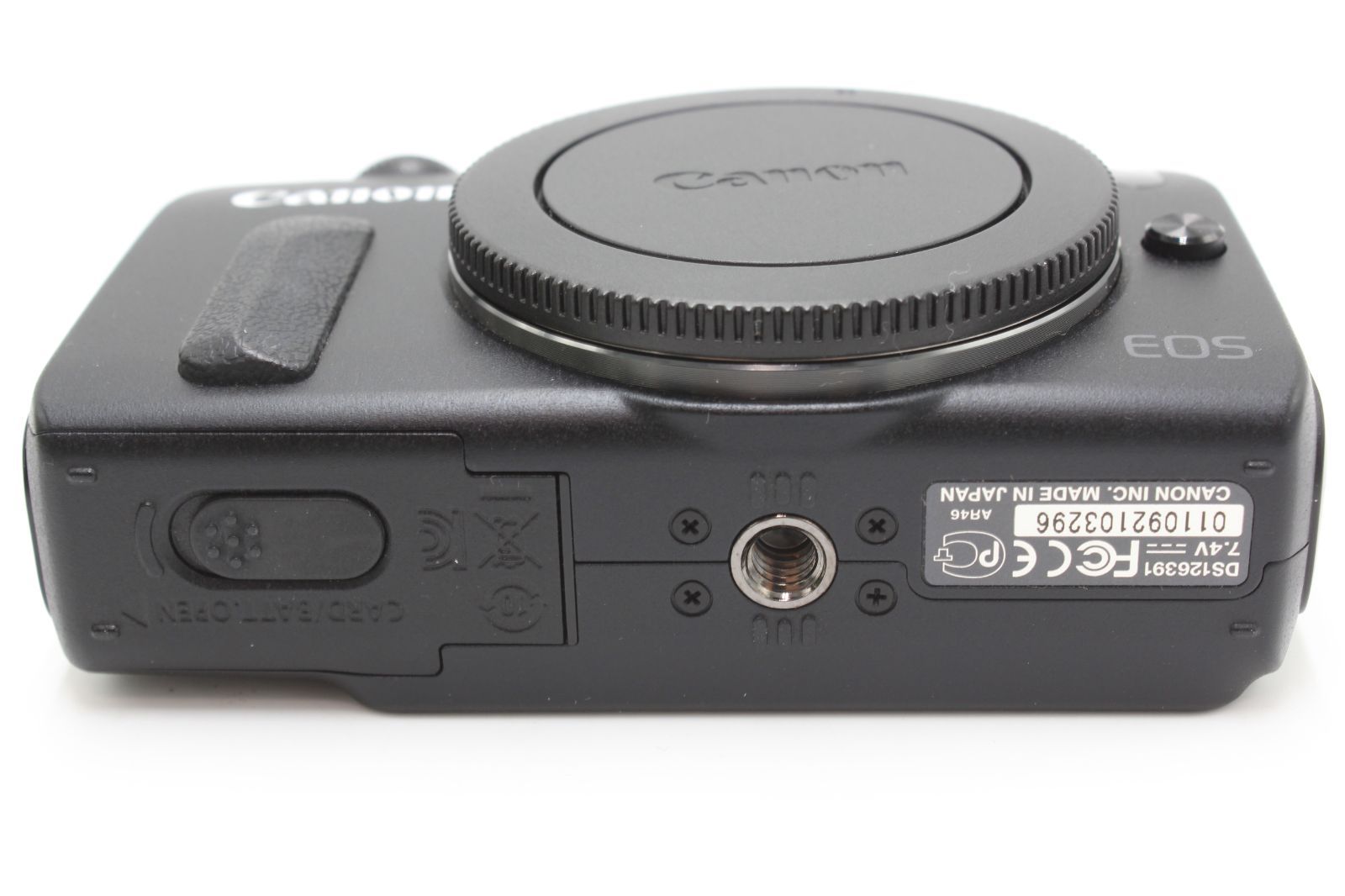 Canon EOS M レンズキット EF-M18-55mm F3.5-5.6 IS STM付属 ブラック