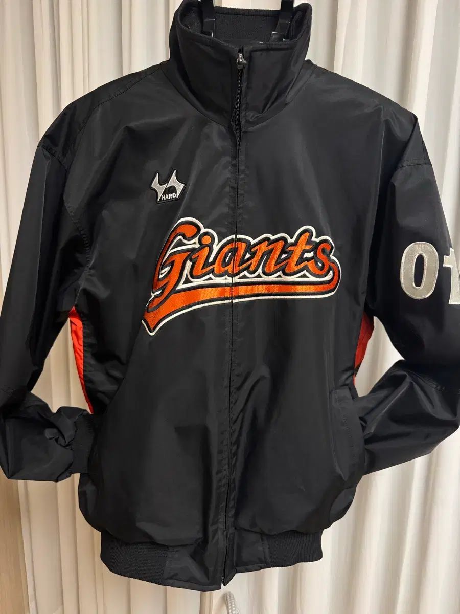 選手支給品) ロッテ・ジャイアンツ #01 アウター 105 - メルカリ