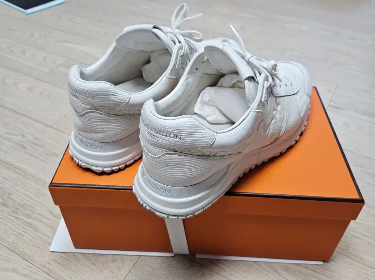 ルイヴィトン 正規品 Louis Vuitton RUN スニーカー サイズ 6.5 ラン 