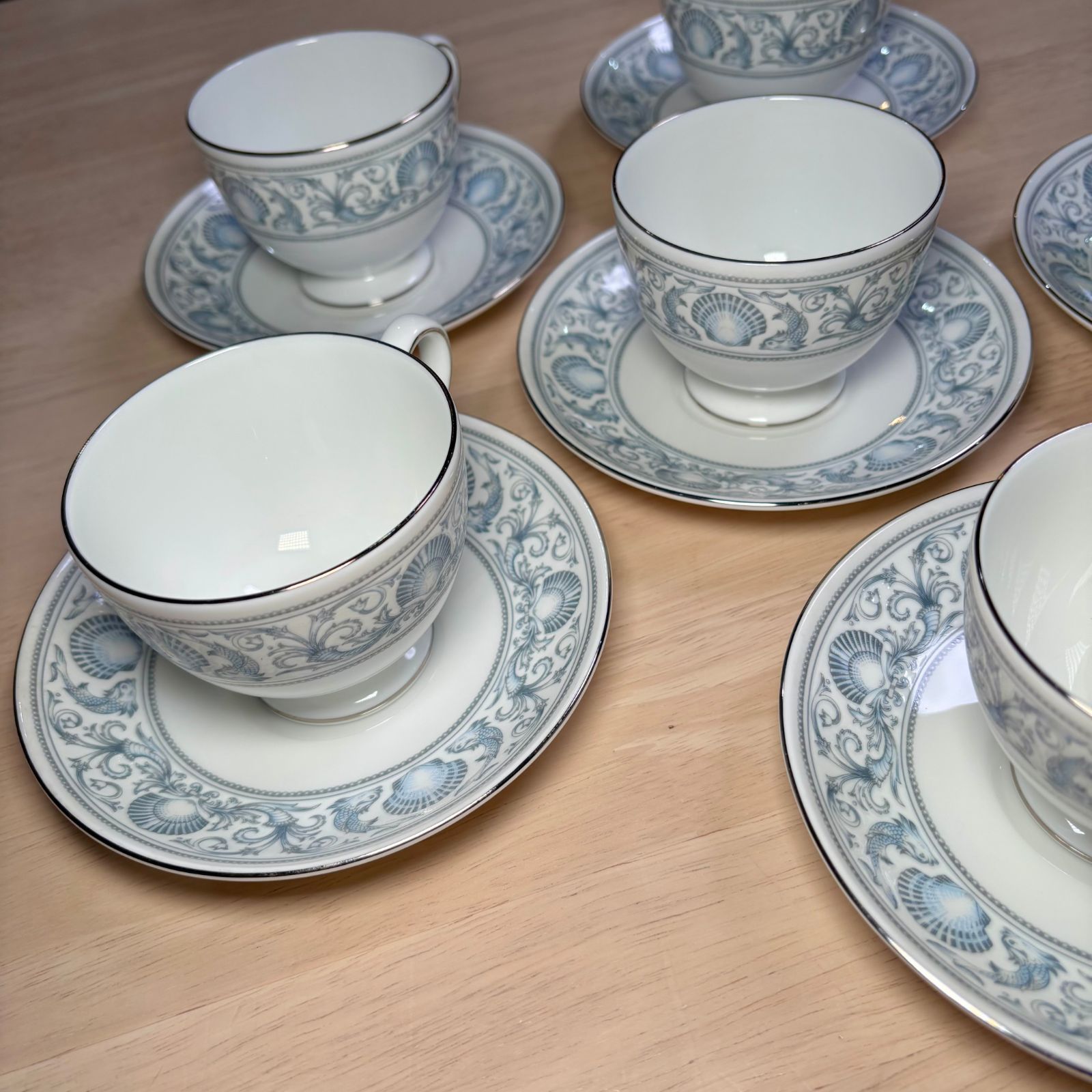 特価品】ウェッジウッド ドルフィンホワイト 6客セット - メルカリ