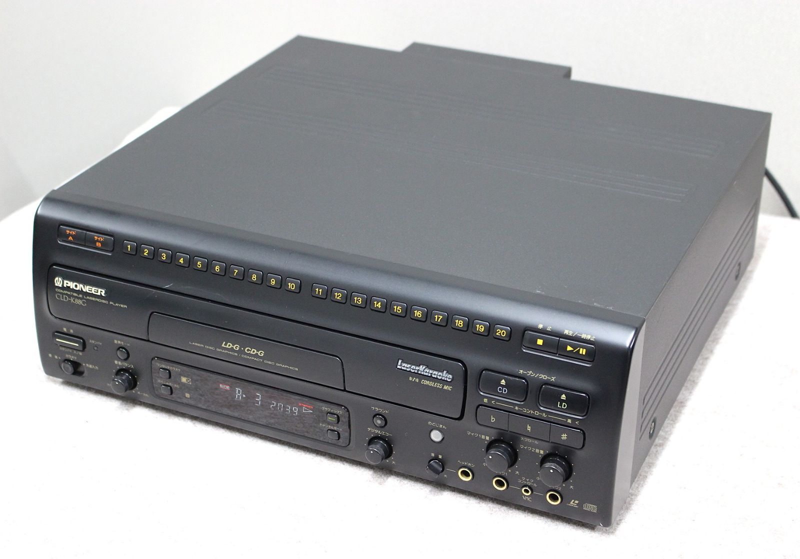 PIONNER カラオケCD/LDコンパチブルレーザーディスクプレーヤーCLD