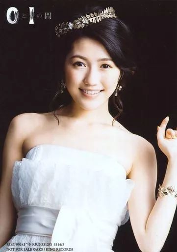 中古】生写真(AKB48・SKE48) 渡辺麻友/バストアップ/CD「0と1の間