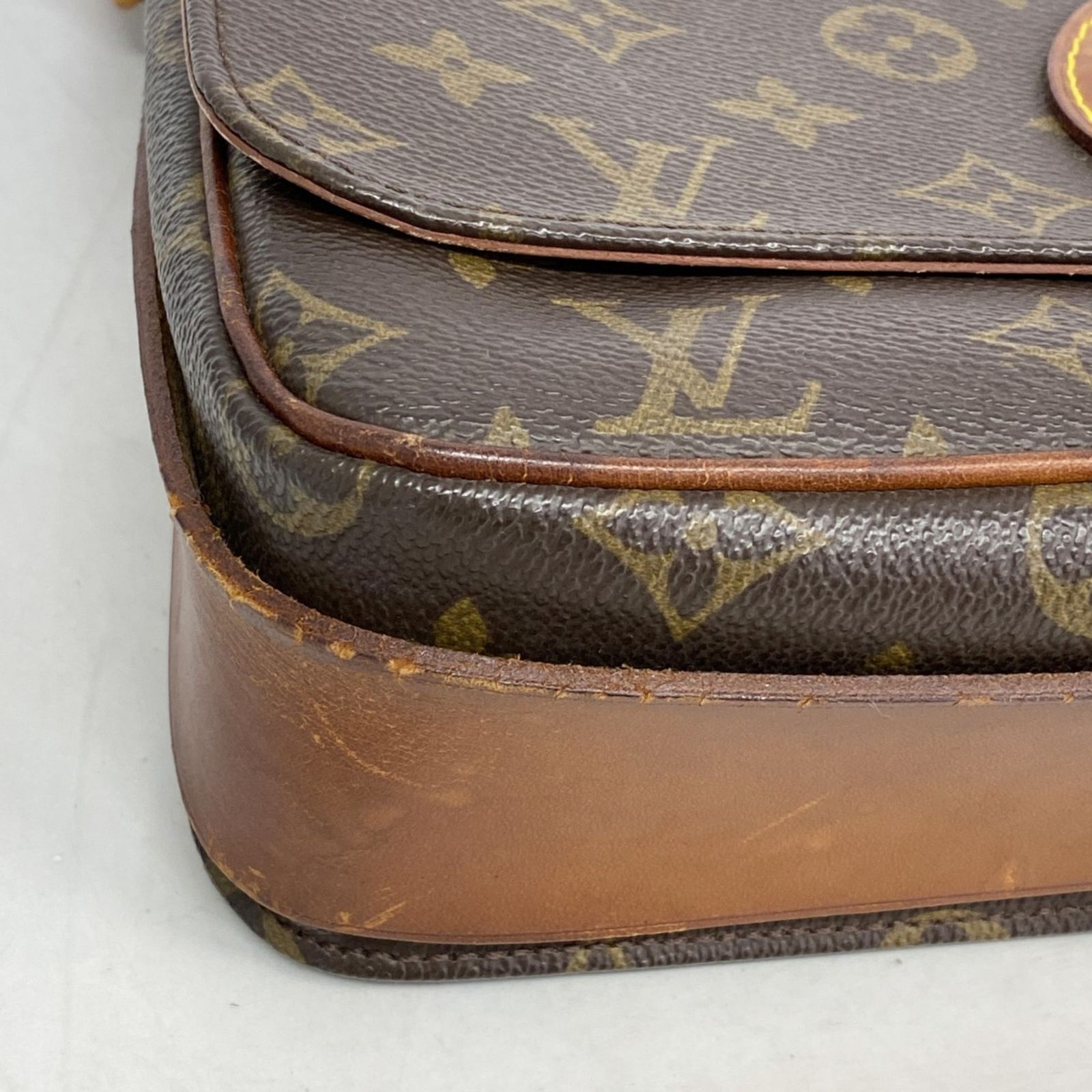 ルイ・ヴィトン(Louis Vuitton) ルイ・ヴィトン ショルダーバッグ