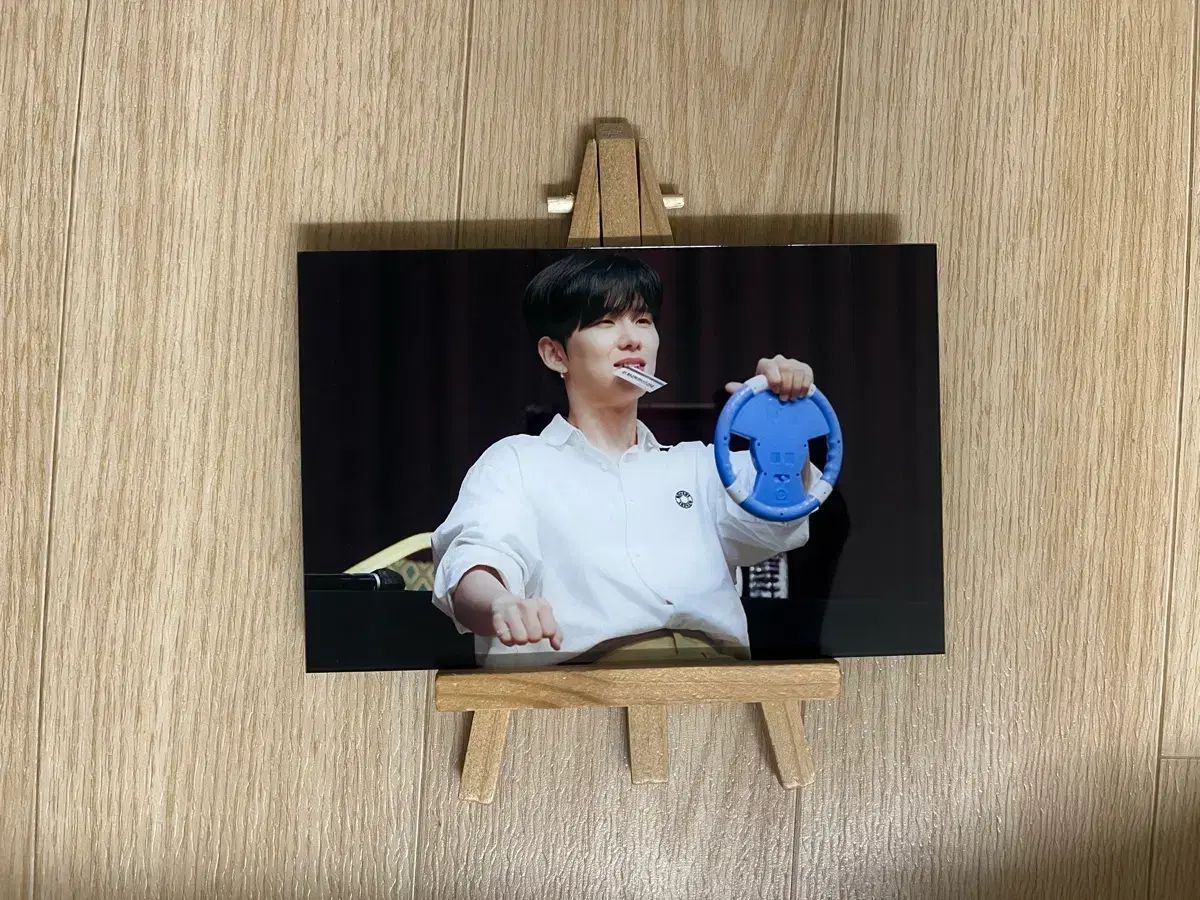 MONSTA X キヒョン ミニ額縁 - メルカリ