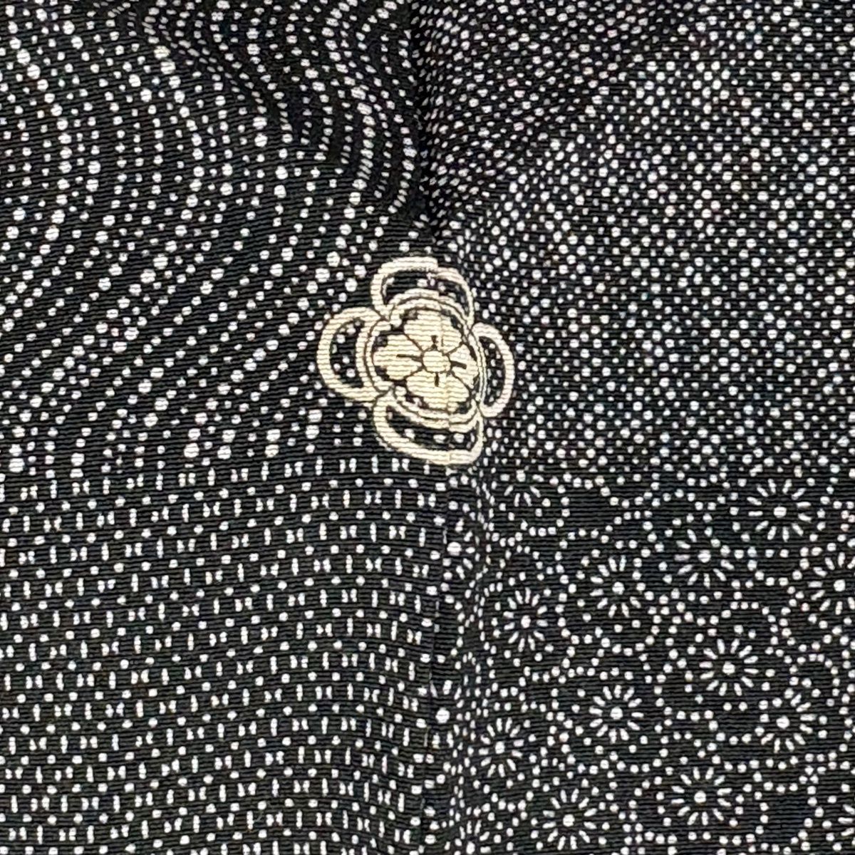 江戸小紋 身丈156cm 裄丈63cm S 袷 関正三郎 落款 菊唐草 寄せ柄 黒