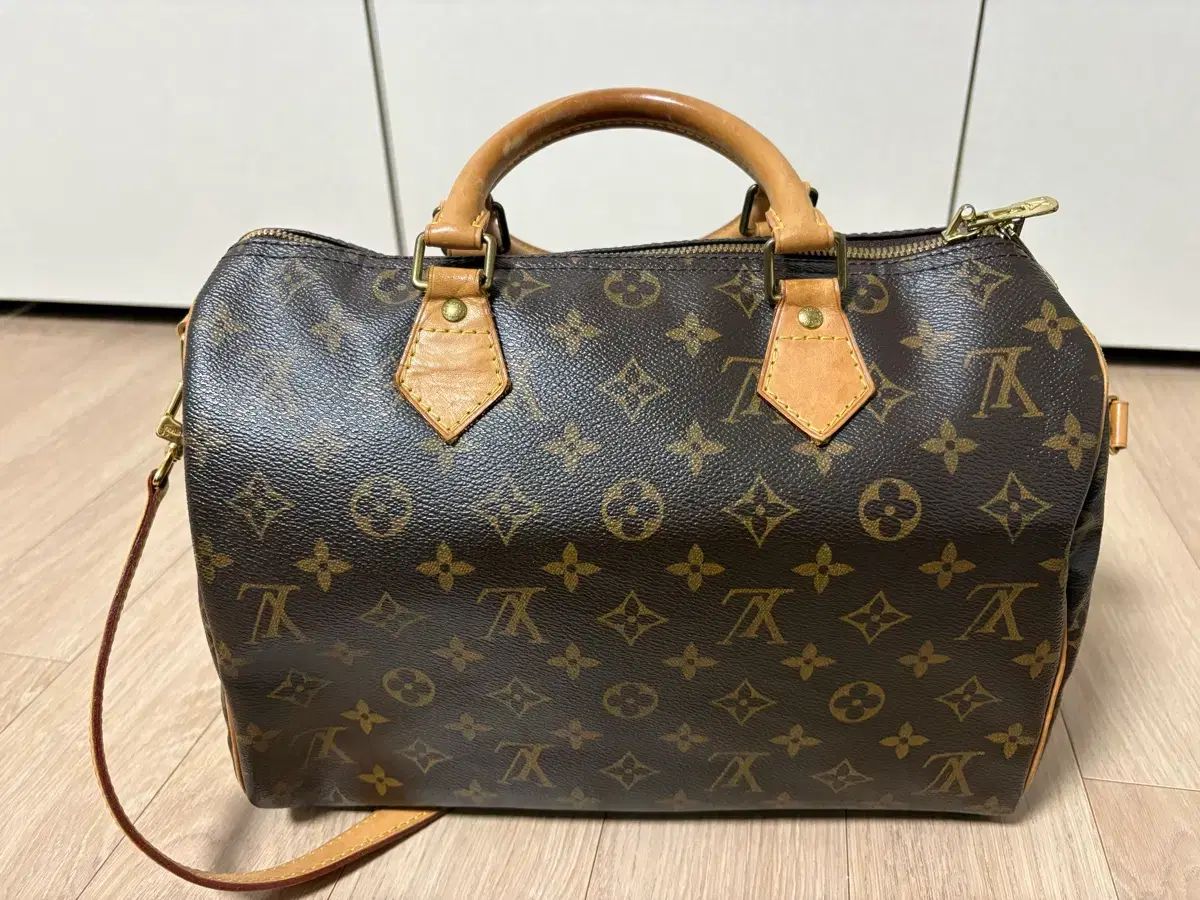 Buy from Japan Easily