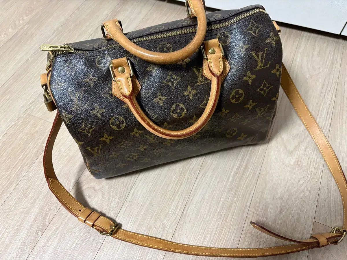 Buy from Japan Easily