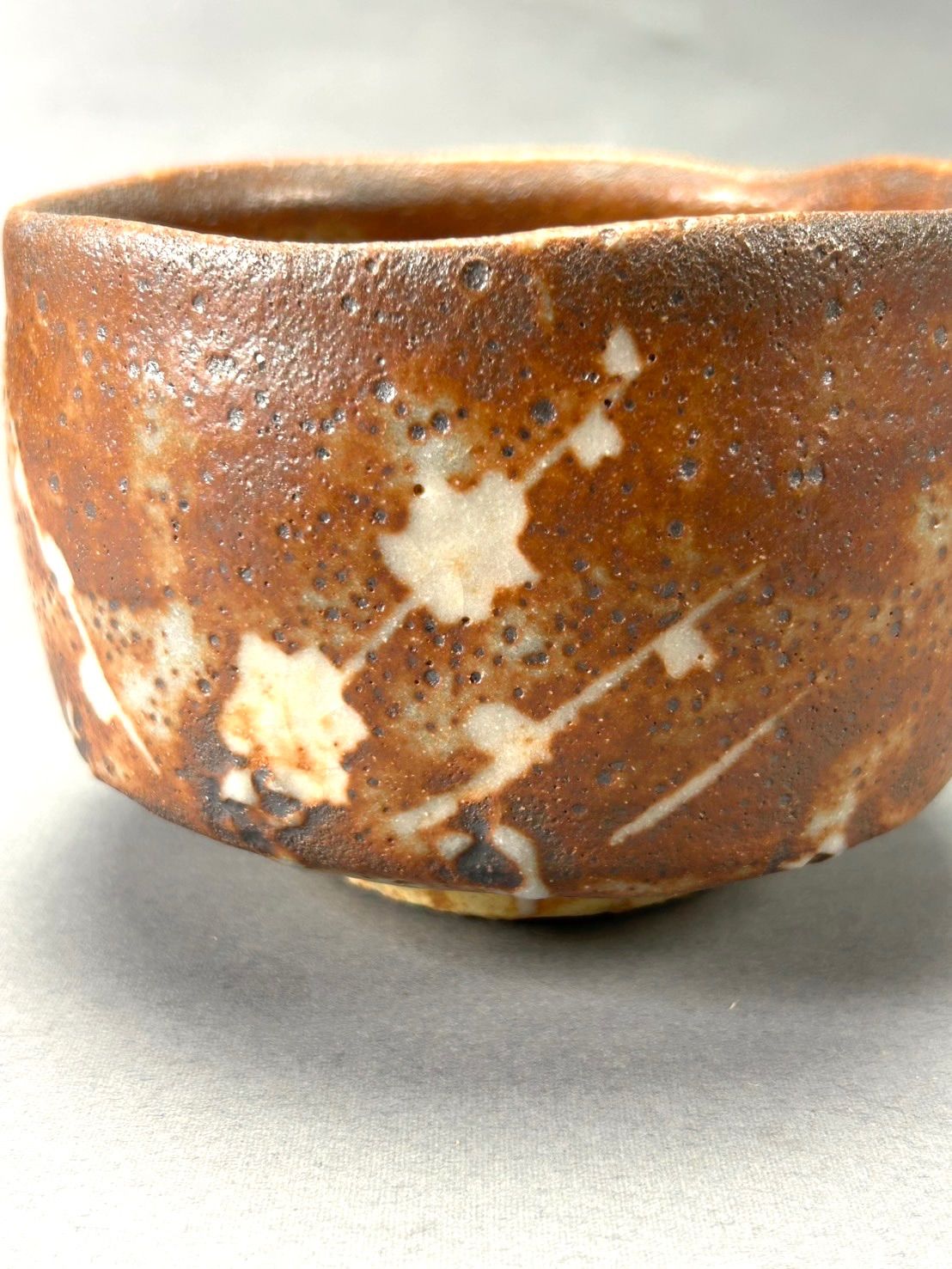 幽玄】水野古麦 鼡志野 茶碗 共箱 茶道具 抹茶碗 - メルカリ