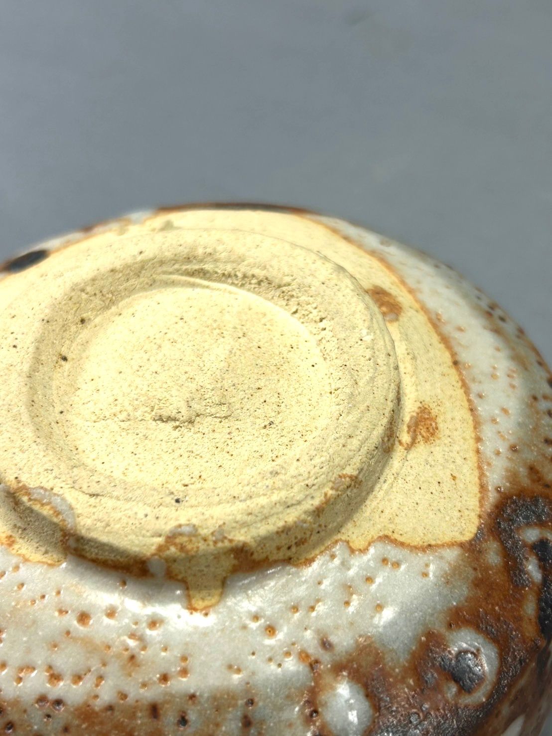 幽玄】水野古麦 鼡志野 茶碗 共箱 茶道具 抹茶碗 - メルカリ