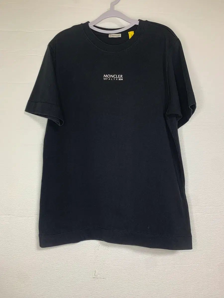 6 MONCLER (モンクレール) JINNI (ジニ) X 1017 ALYX 9SM ロゴ Tシャツ