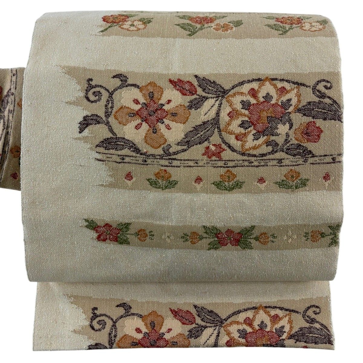 名古屋帯 優品 花唐草 草花 ベージュ 正絹 【中古】 - メルカリ