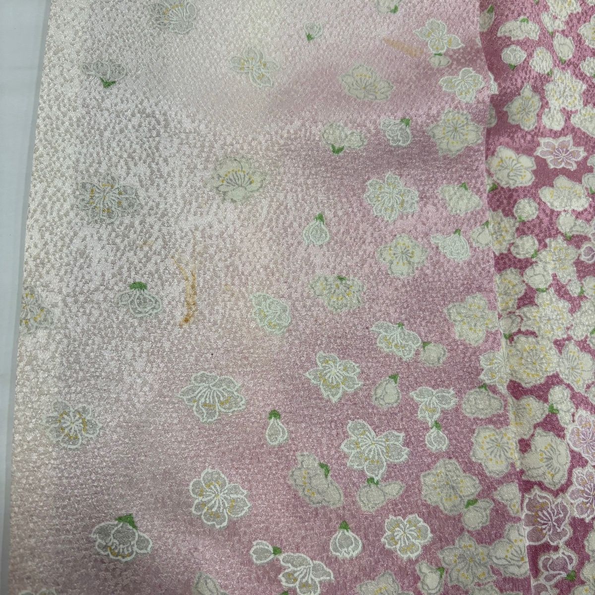 小紋 身丈156.5cm 裄丈62cm S 袷 桜 ぼかし 薄ピンク 正絹 優品 【中古