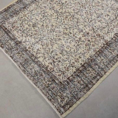 トルコヴィンテージラグ クリームイエローとくすみブルー 草木柄