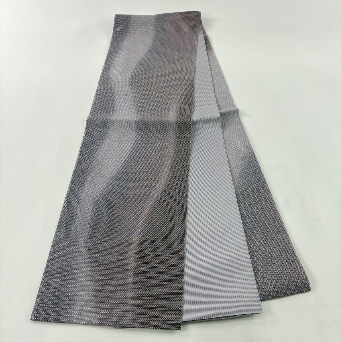 袋帯 秀品 よろけ縞 幾何学模様 銀糸 灰紫 六通 正絹 【中古】 - メルカリ