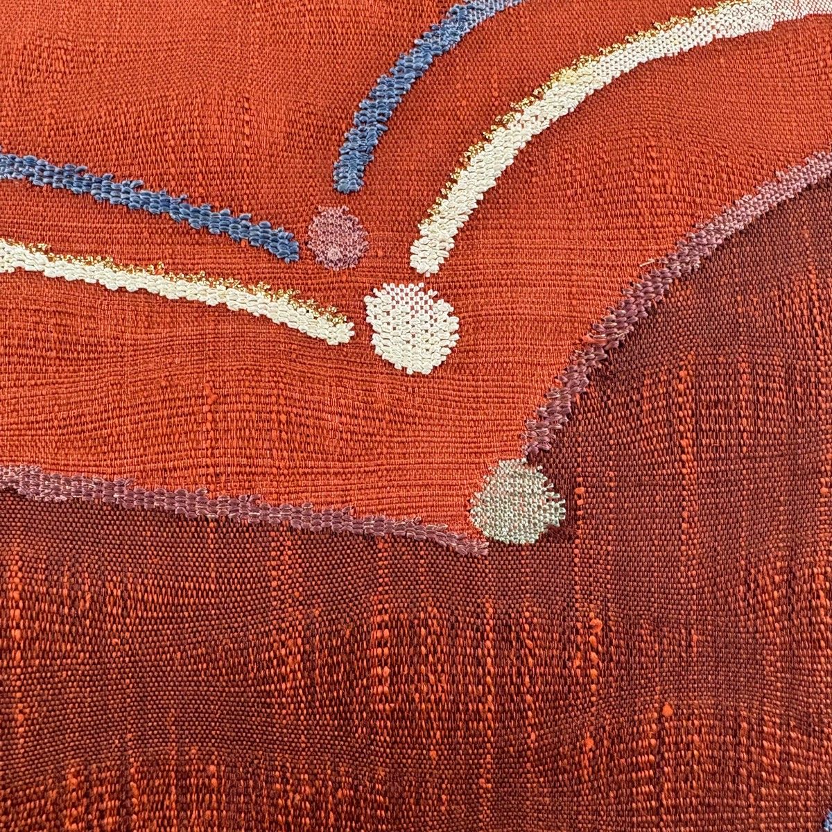 美品】 袋帯 秀品 紬地 幾何学模様 銀糸 箔 茜色 お太鼓柄 正絹 【中古