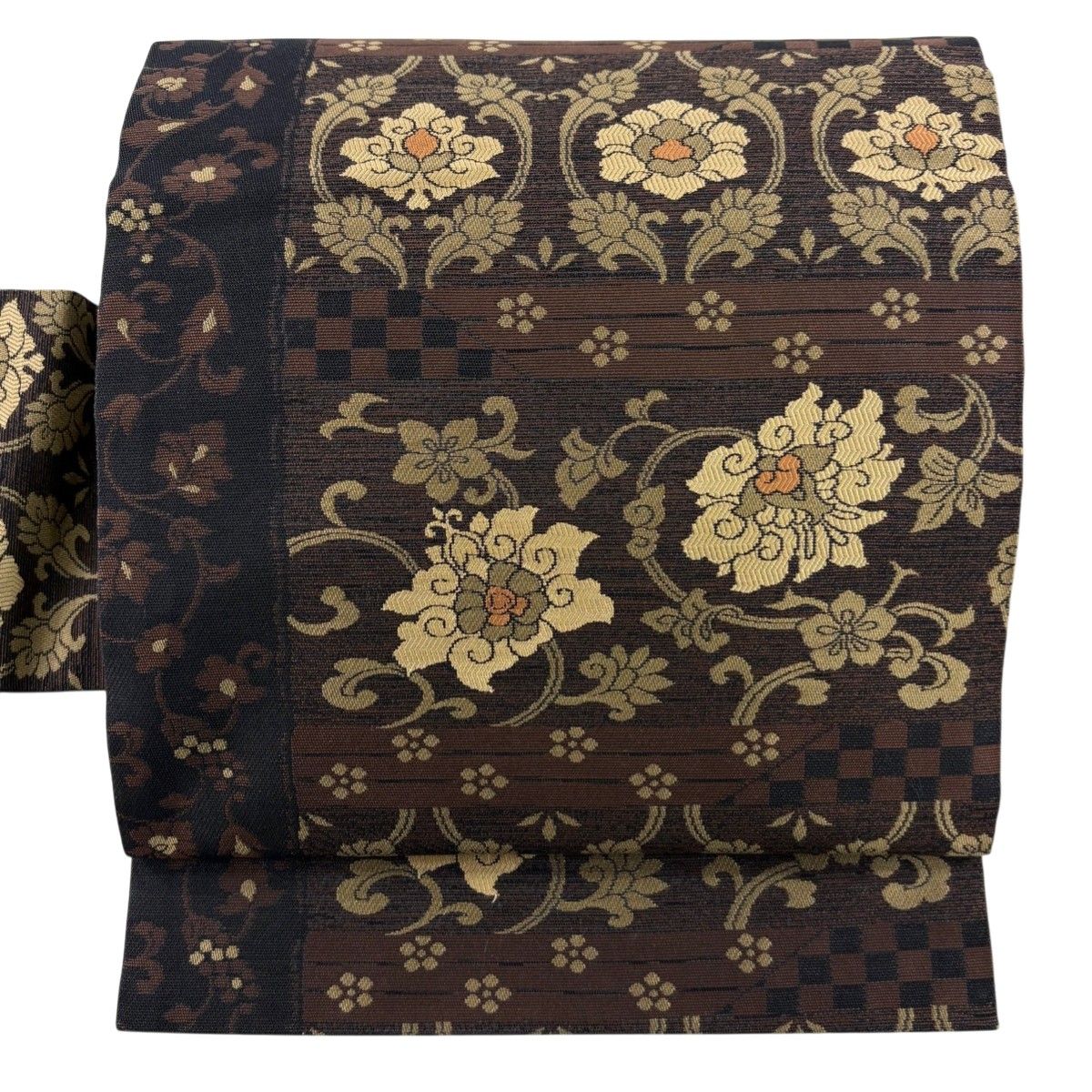 名古屋帯 秀品 花唐草 市松模様 茶紫 正絹 【中古】 - メルカリ