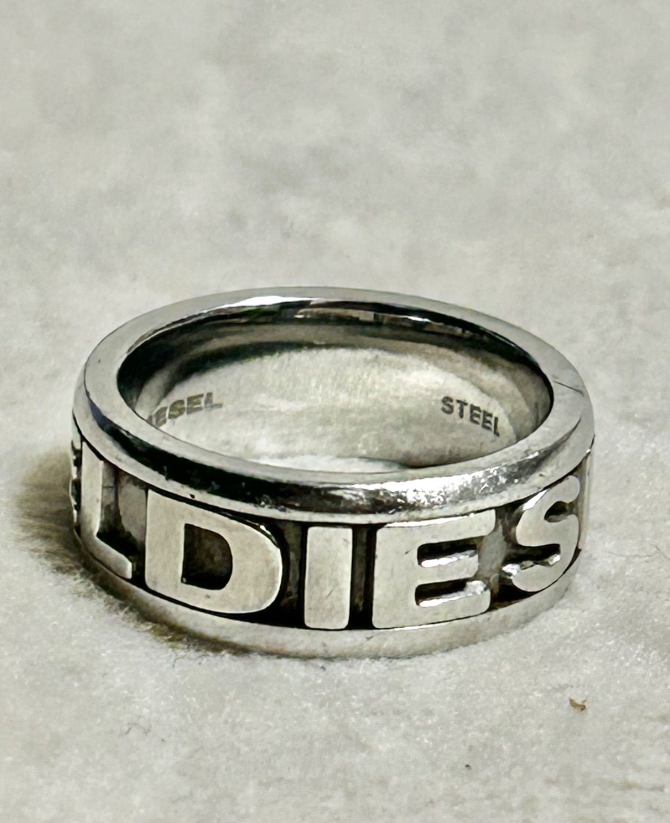 ディーゼル DIESEL ロゴリング 16号 ＊c0636 - メルカリ