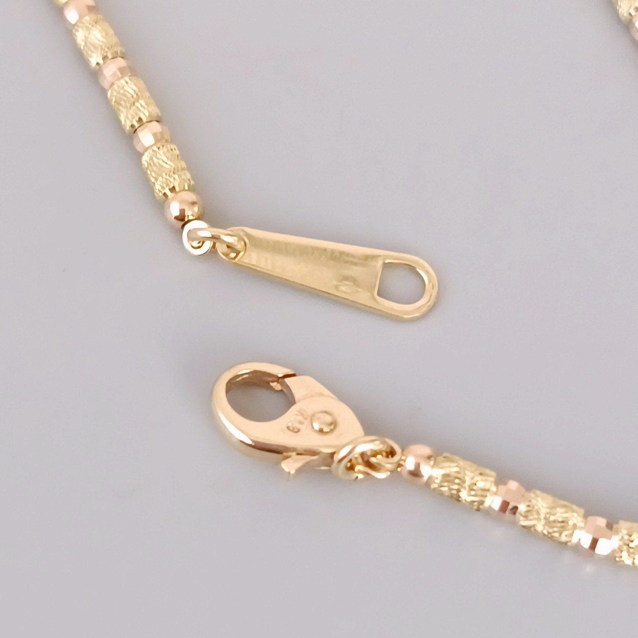 18金 K18 男女兼用 デザインブレス 3.53g 18㎝ Z108 - メルカリ