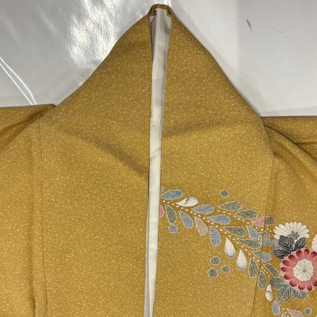 美品】 訪問着 身丈165cm 裄丈65cm M 袷 桧扇 草花 金彩 ぼかし 黄土色